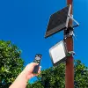 Prozektor päikesepaneeli ja akuga IP65 900lm Pult