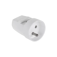 Белая розетка с заземлением G-10