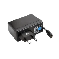 Mascot universal charger 19W (12-30V)