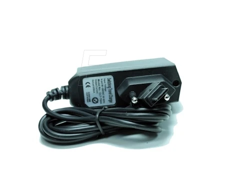 Mobiiltelefoni laadija Samsung D520/D800