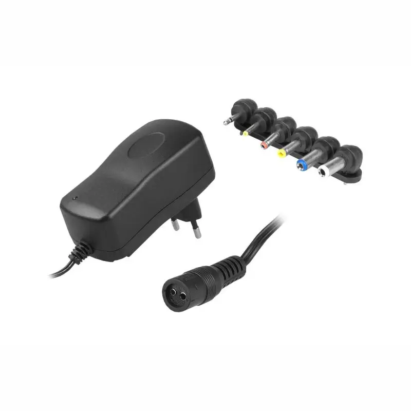 Reguleeritav toiteplokk 3 V-12 V/2000 mA, 6 pistikut LXG287