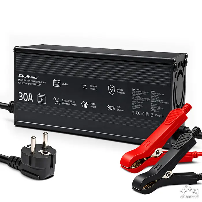 Qoltec Specialist charger for 12V LiFePO4 batteries 30A PF 0.9 LED Smart charging