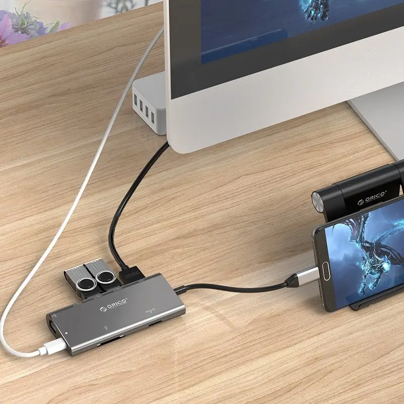ORICO alumiiniumist Type-C to HDMI / Type-C laadimine / USB3.0 x3 dokk (CLH-W2)