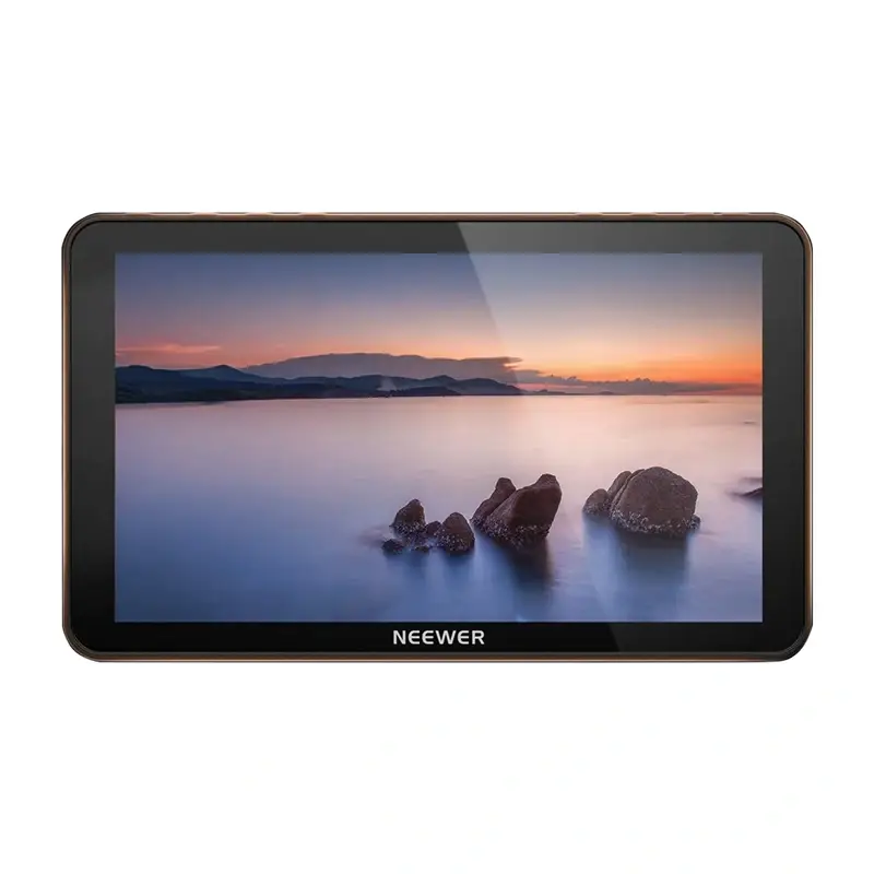 "Arvustusmonitor 7" F700