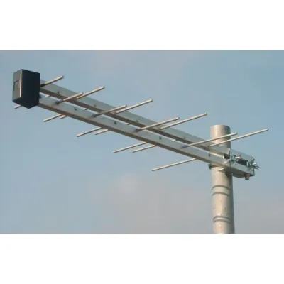 Outdoor antenn UHF 21-69 channel 18 elements + amplifier 22dB F-connector