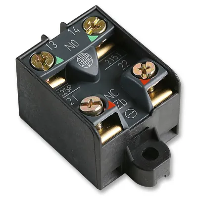 Contact Block for OsiSense XC series switches, 3 A, 240 V, NC+NO, Screw Clamp xe2sp2151