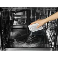 M2GCP601 Clean & Care 3-in-1 for washing machines and dishwashers - 6 sachets