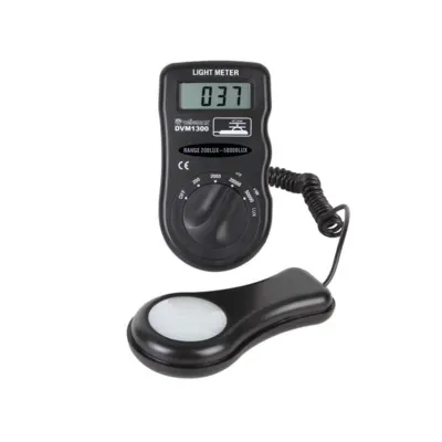 DIGITAL LIGHT METER