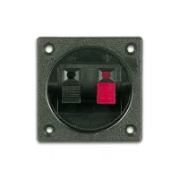 Nelinurkne kõlarikaabli ühendusterminal