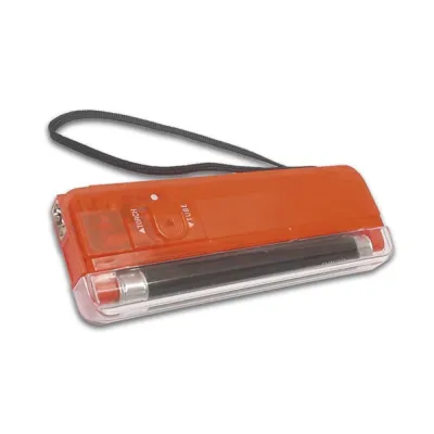 UV-lamp kaasas kantav Punane