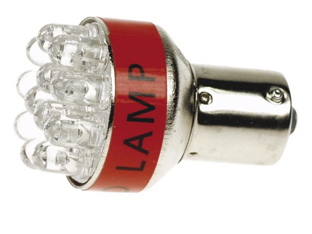 Valge 12V LED -pirn autole, 12 valgusdioodi(1pc/blister)