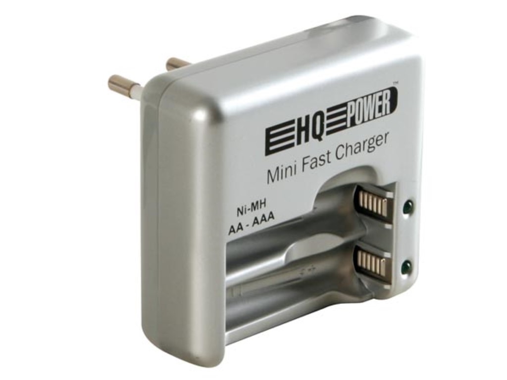 SUPER SLIM NiMH QUICK CHARGER